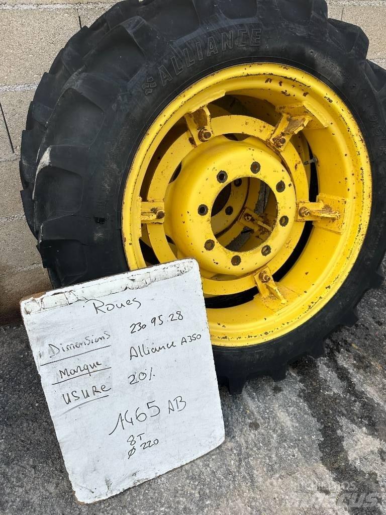 Alliance 230/95R28 Pneus, roues et jantes