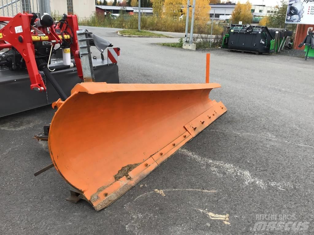  Pure 200 Chasse neige