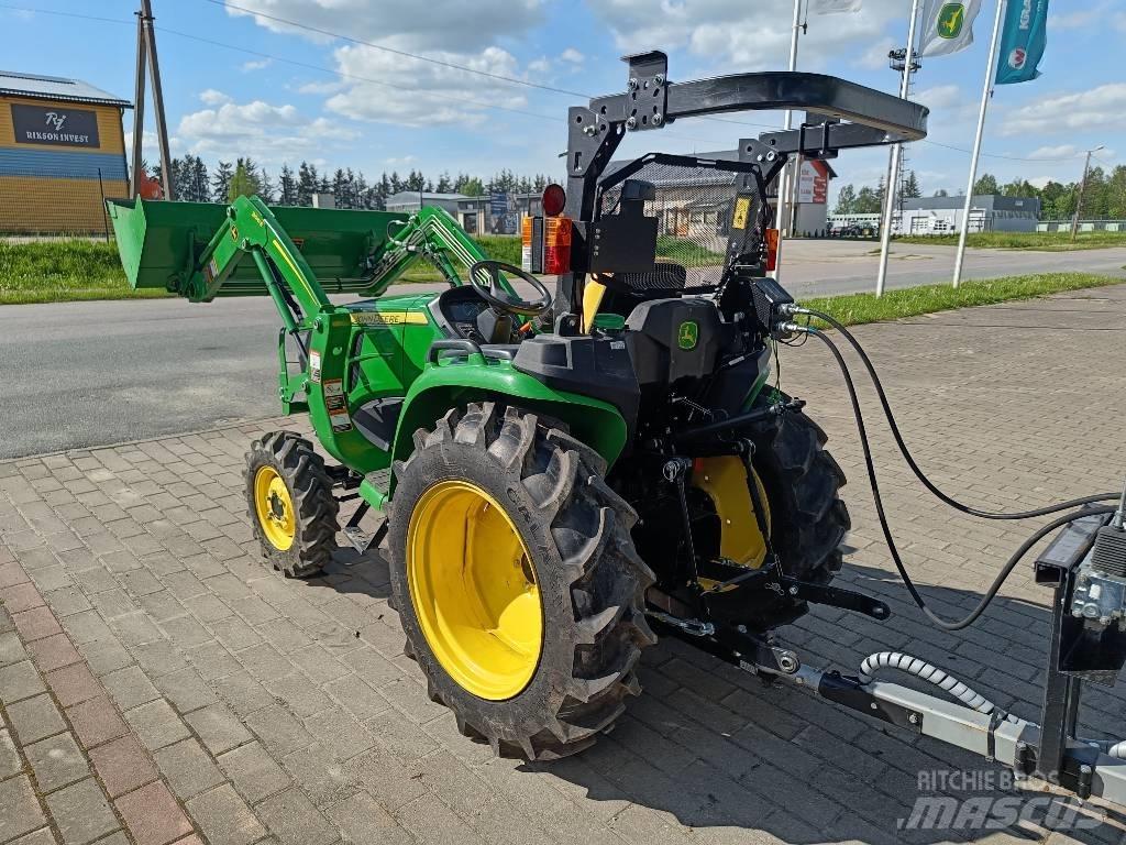 John Deere 3038 E Tracteur