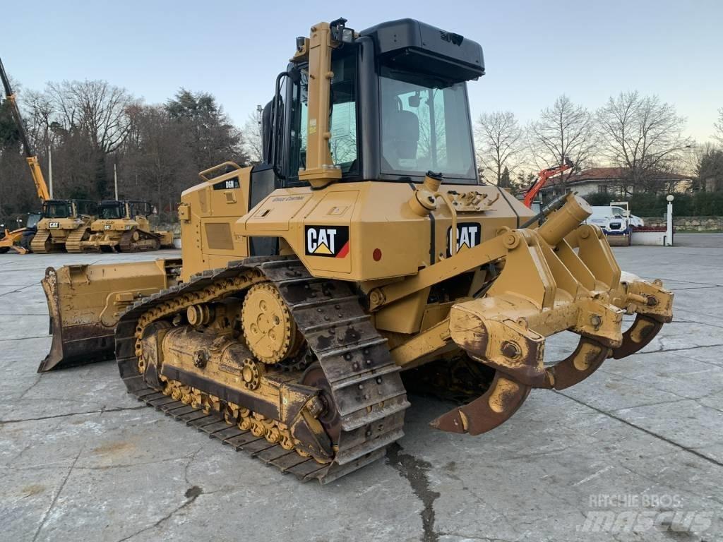 CAT D 6 N XL Bouteurs sur chenilles