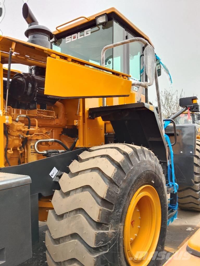 SDLG LG956L Chargeuse sur pneus