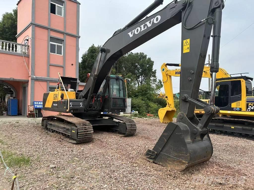 Volvo EC 240 Pelle sur chenilles