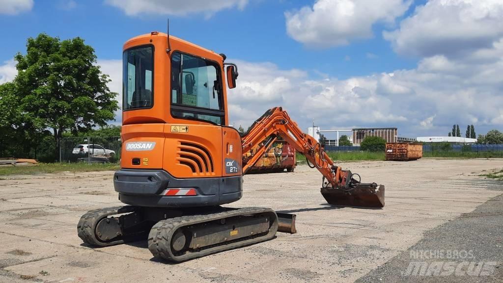 Doosan DX 27 Z Mini pelle < 7t