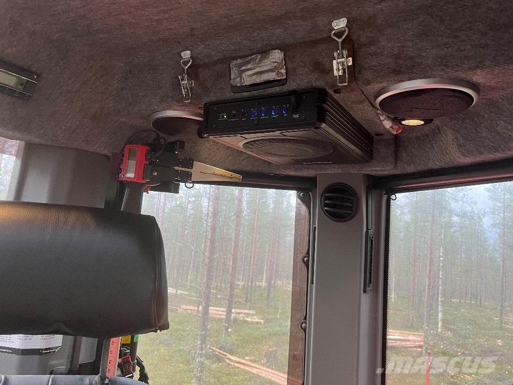 Komatsu 931 Abatteuse