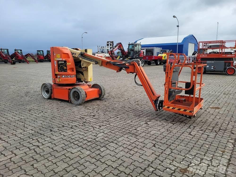 JLG E 300 AJP Nacelles articulées