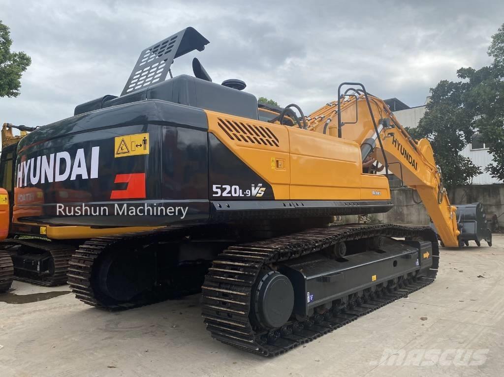 Hyundai R520 Pelle sur chenilles