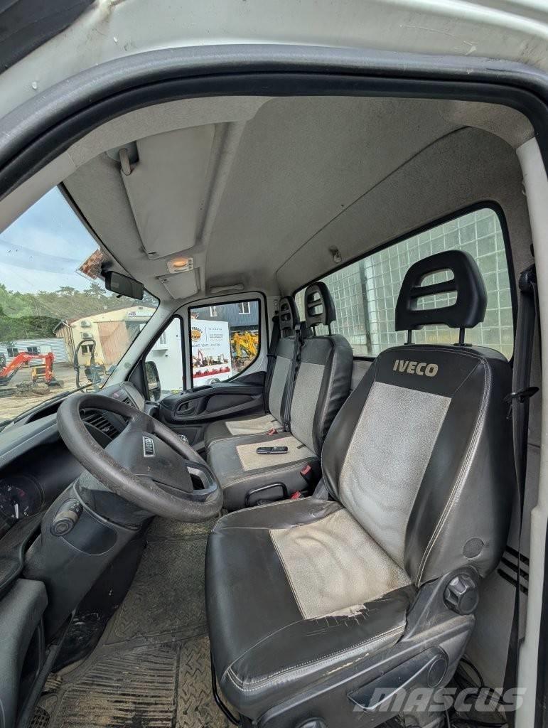 Iveco 35-12 Utilitaire benne