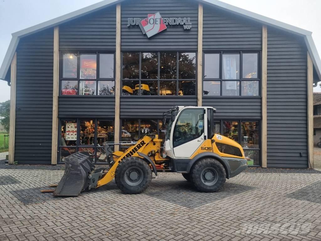 Liebherr l506c Chargeuse sur pneus