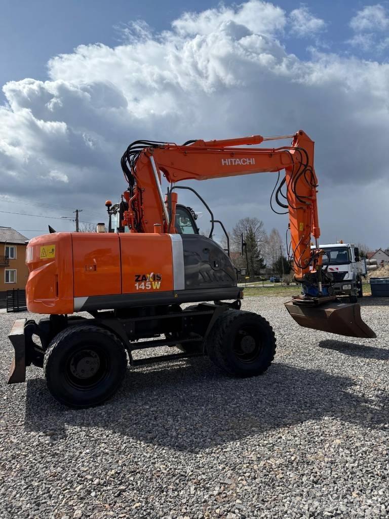 Hitachi ZX 145 W-3 Pelle sur pneus