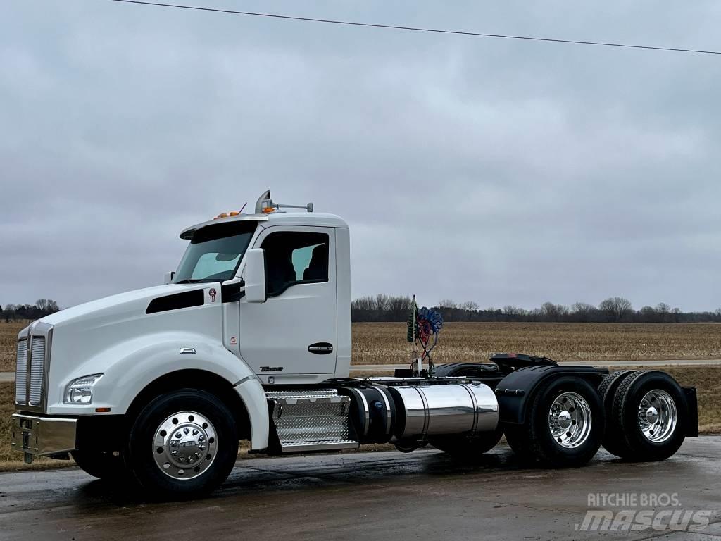 Kenworth T 880 Tracteur routier