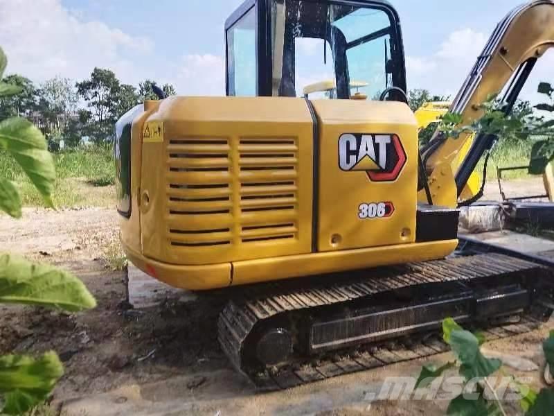 CAT 306 Mini pelle < 7t