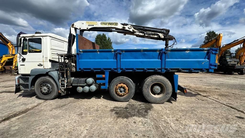 MAN 26.314 Camion benne