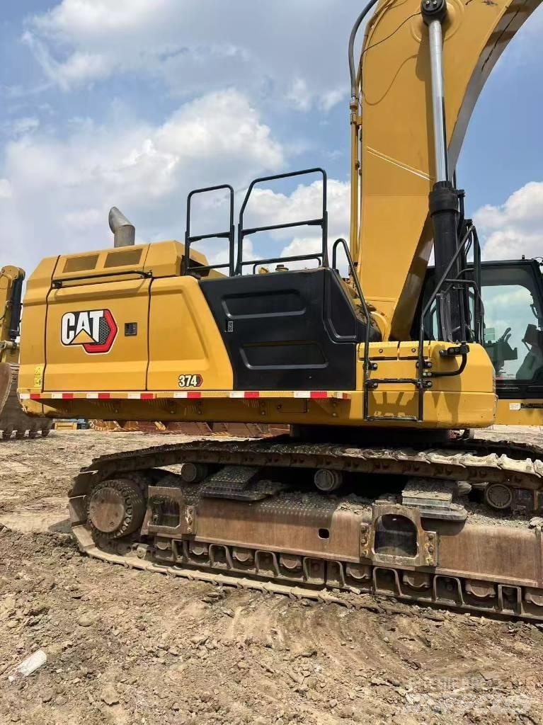 CAT 374 Pelle sur chenilles