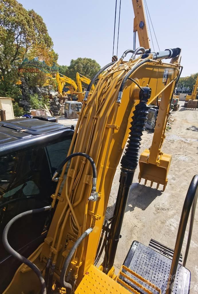 CAT 312 D2GC Pelle sur chenilles