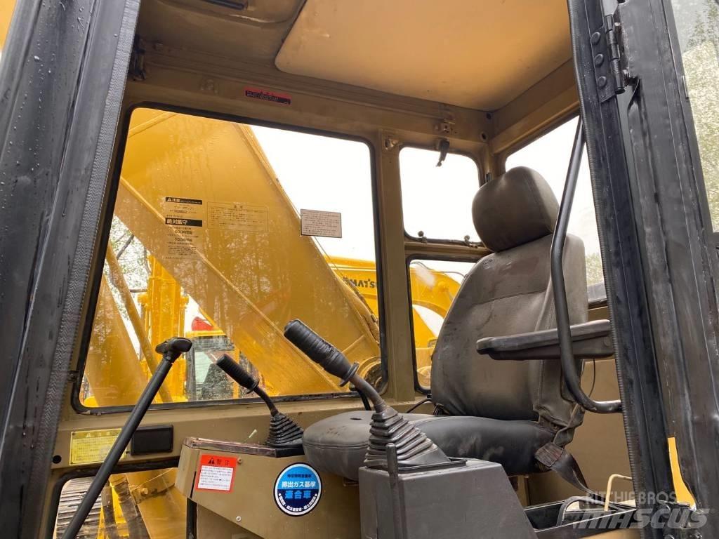 CAT E200B Pelle sur chenilles