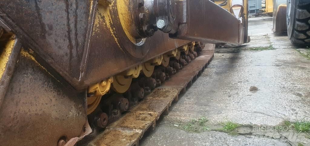 CAT D 6 T XL Bouteurs sur chenilles