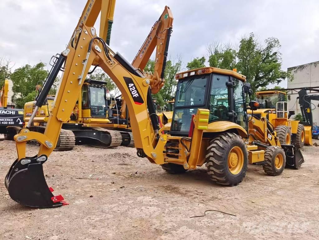 CAT 420 F Tractopelle