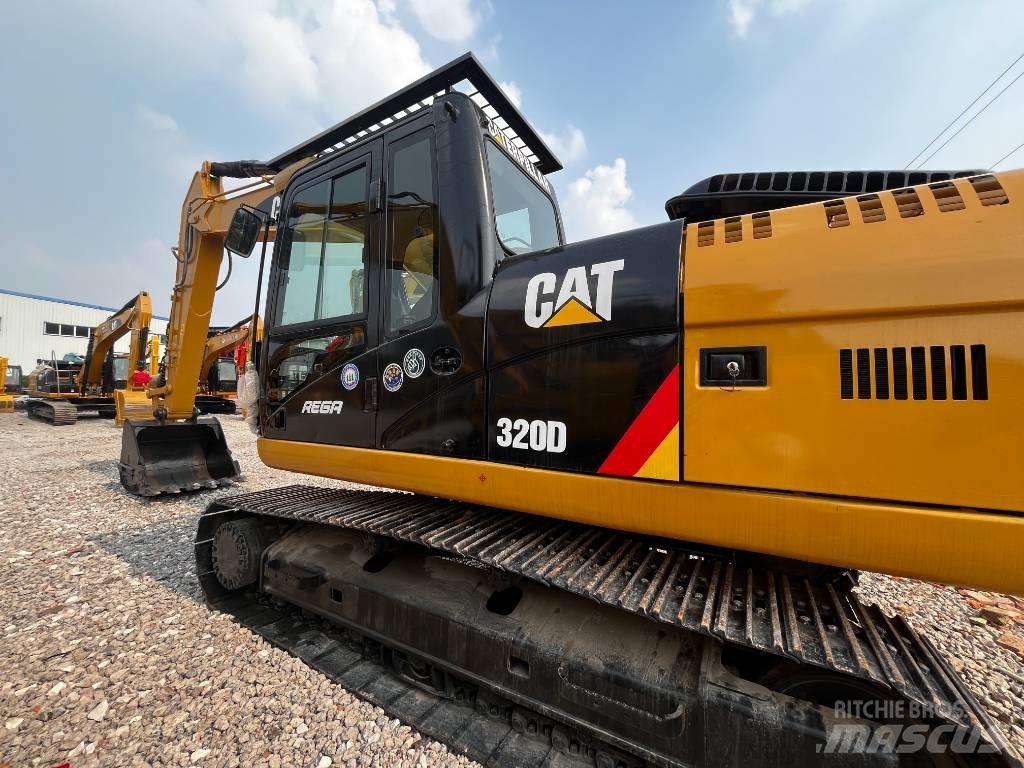 CAT 320 D Pelle sur chenilles