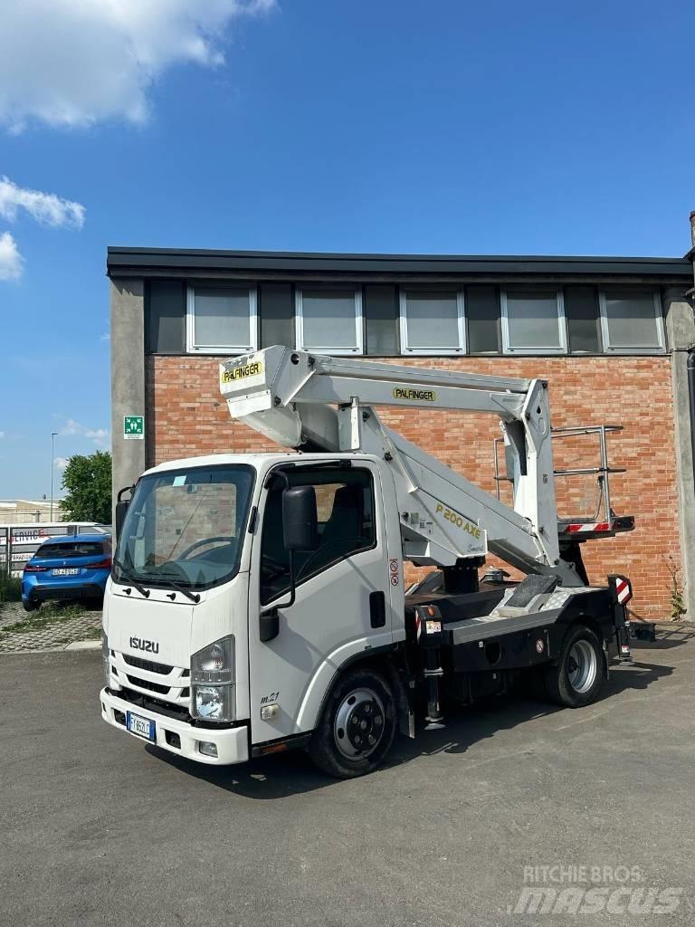 Palfinger P 200 AXE Camion nacelle