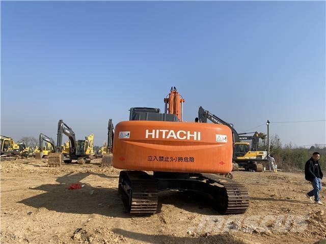Hitachi ZX210 Pelle sur chenilles