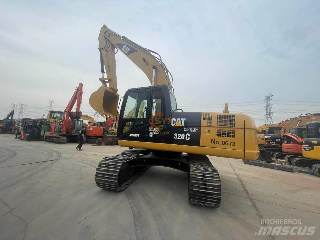CAT 320 C Pelle sur chenilles