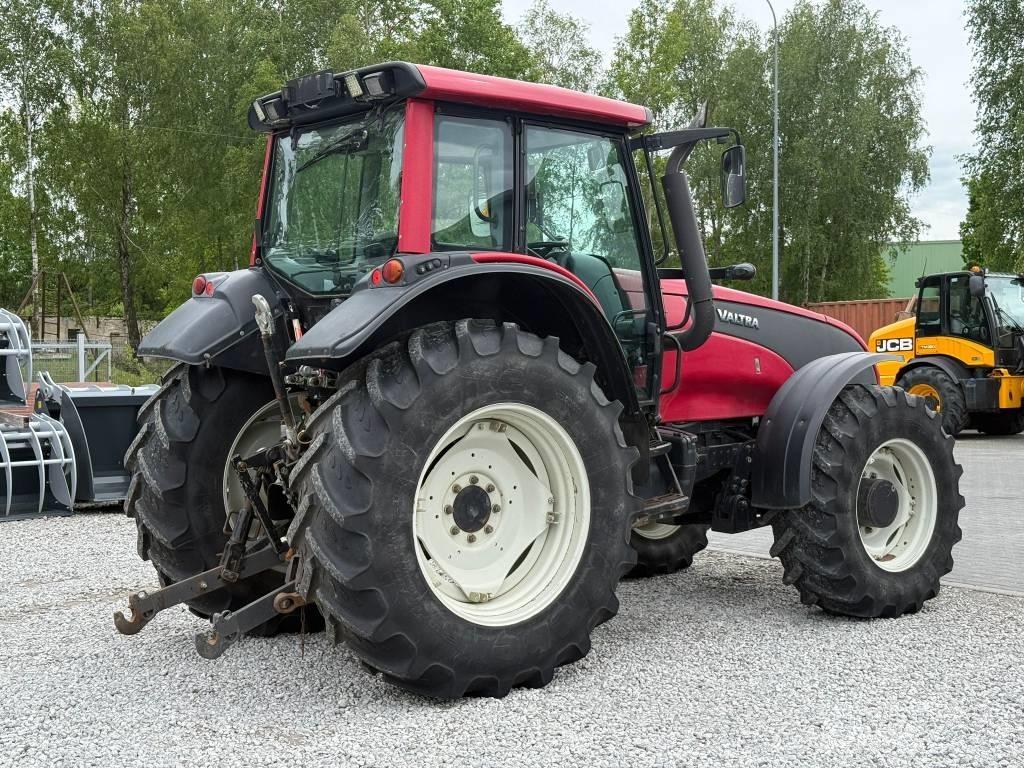 Valtra T 161 Tracteur