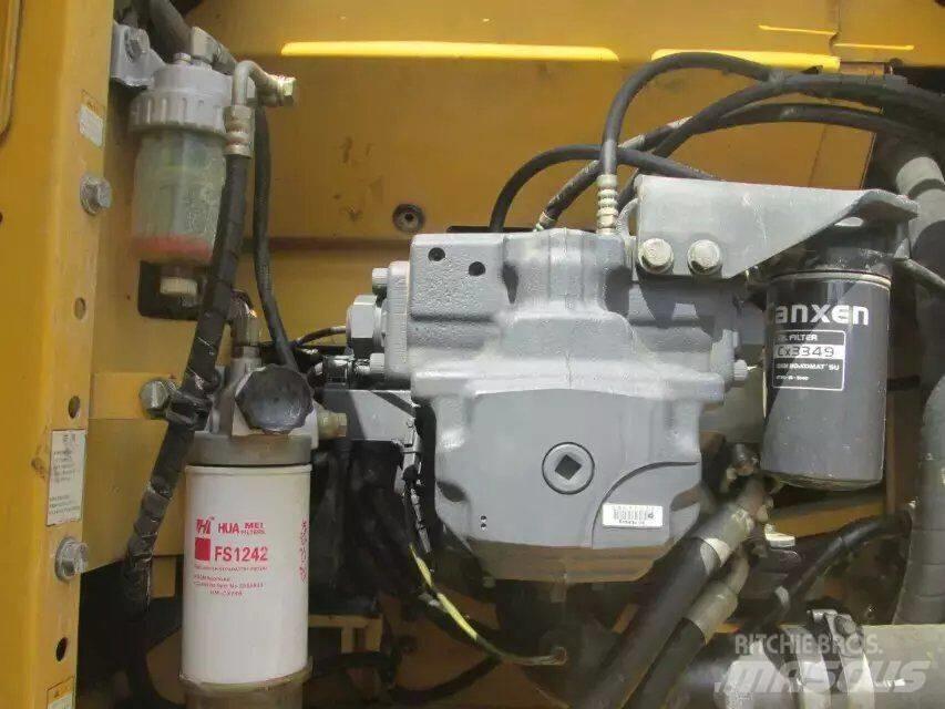 Komatsu PC 210-7 Pelle sur chenilles