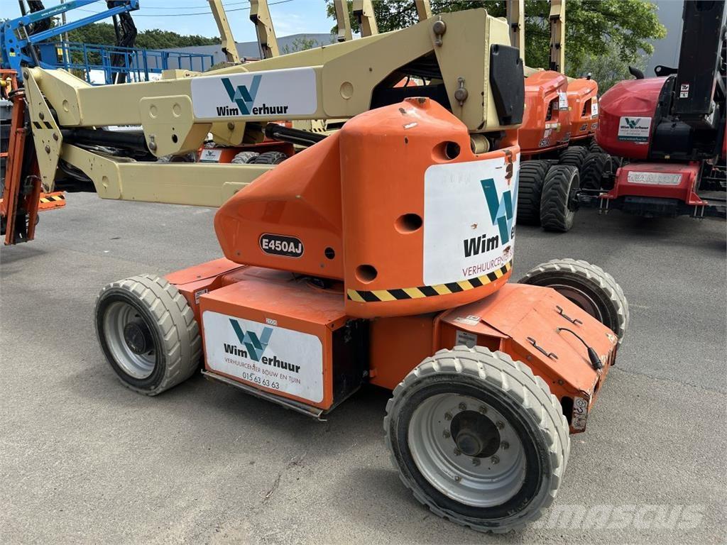 JLG E450AJ (2005) Nacelles articulées