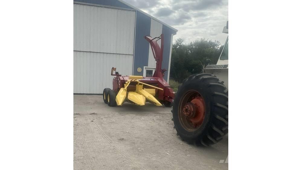 New Holland FP230 Ensileuse occasion