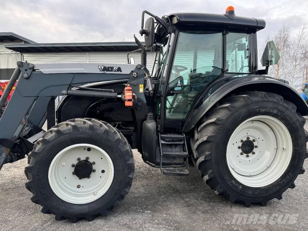 Valtra C 130 Tracteur