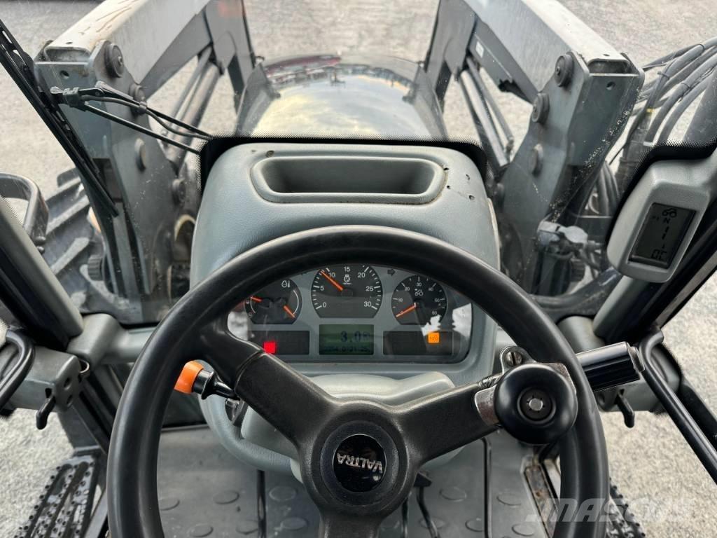 Valtra C 130 Tracteur