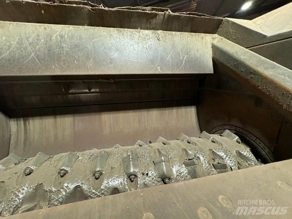 Untha XR3000C Broyeur à déchets