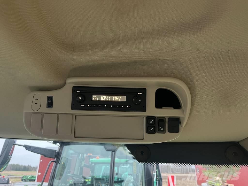 John Deere 6130 R Tracteur