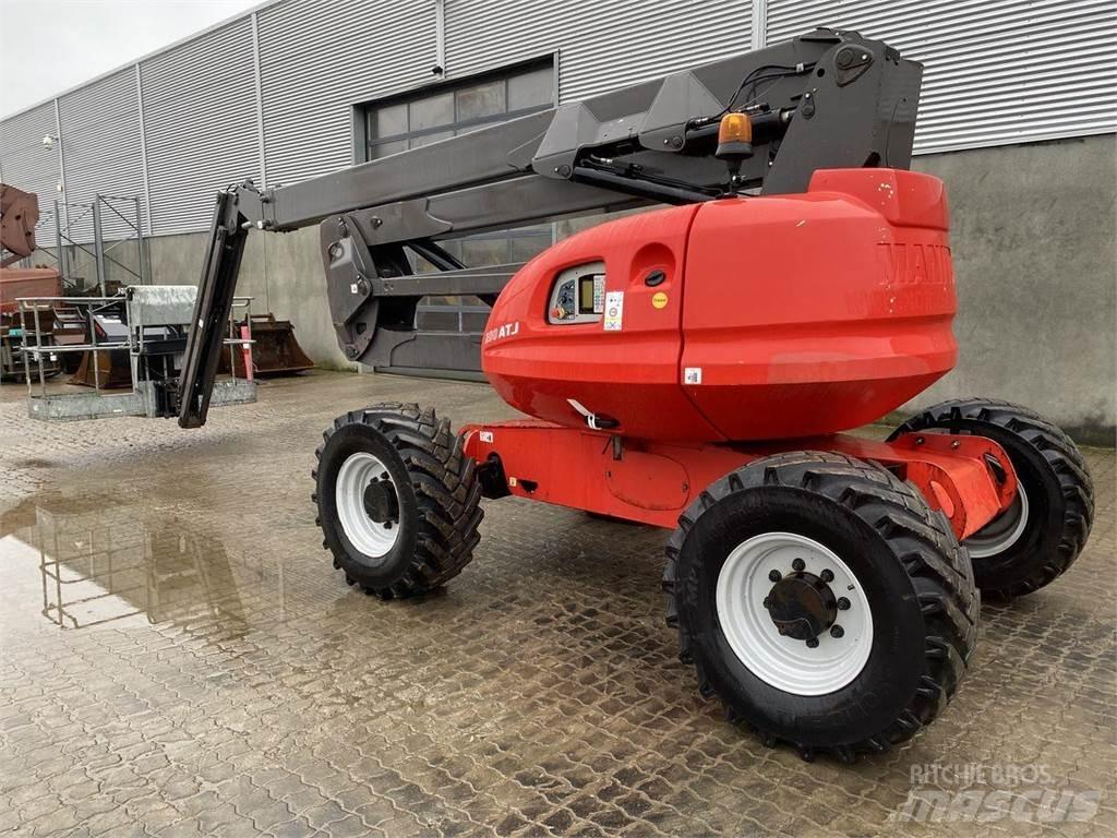 Manitou 200ATJ RC Nacelles articulées