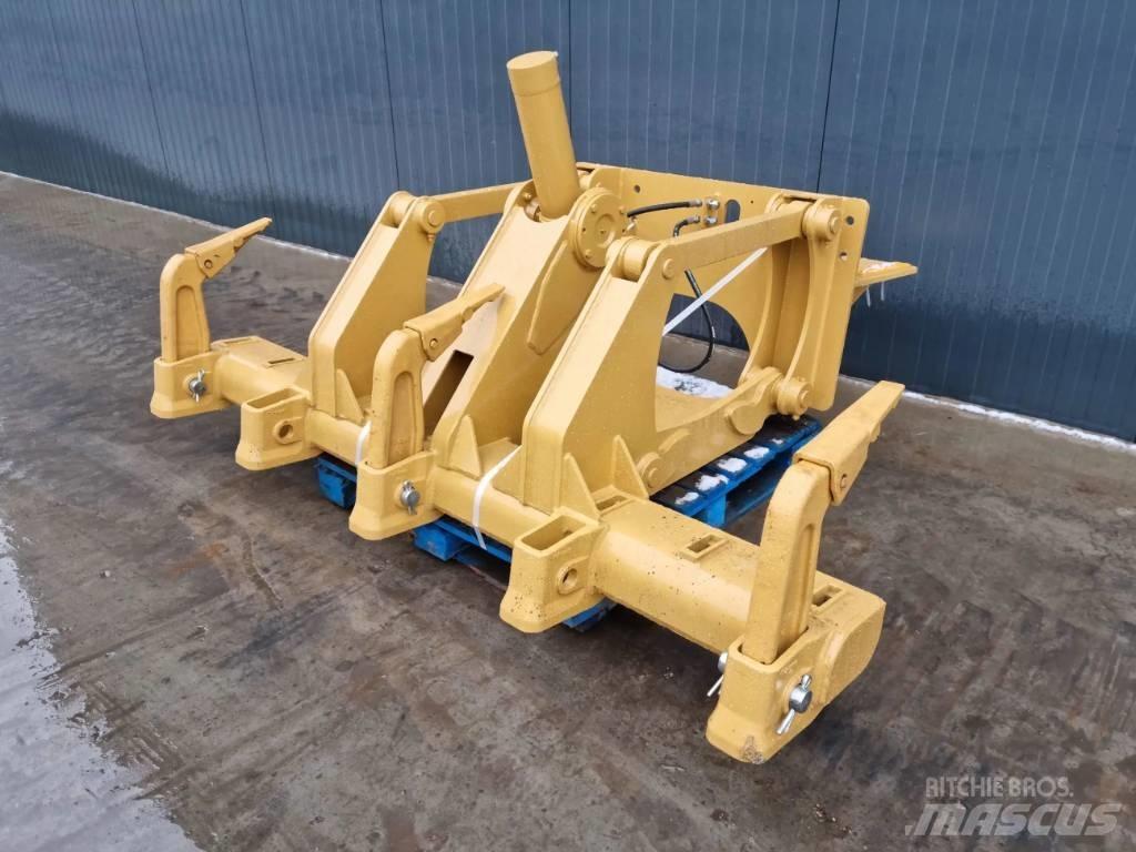 CAT 140GC Scarificateur