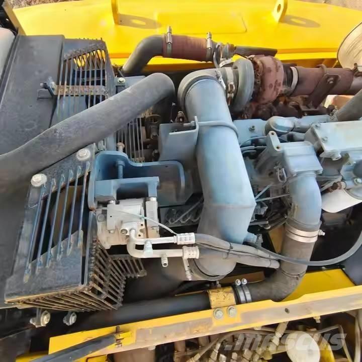 Komatsu PC360 Pelle sur chenilles