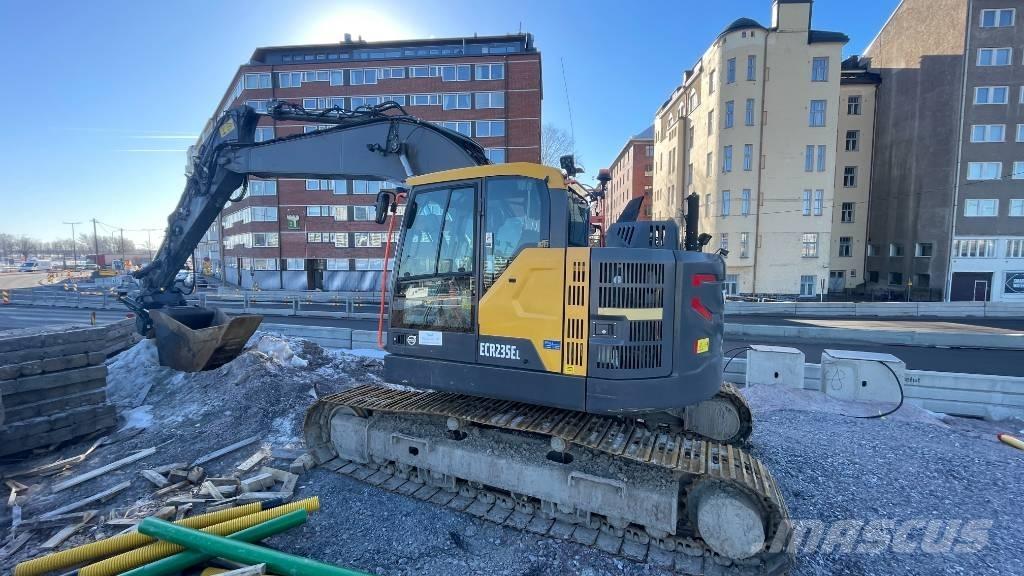 Volvo ECR235EL Pelle sur chenilles