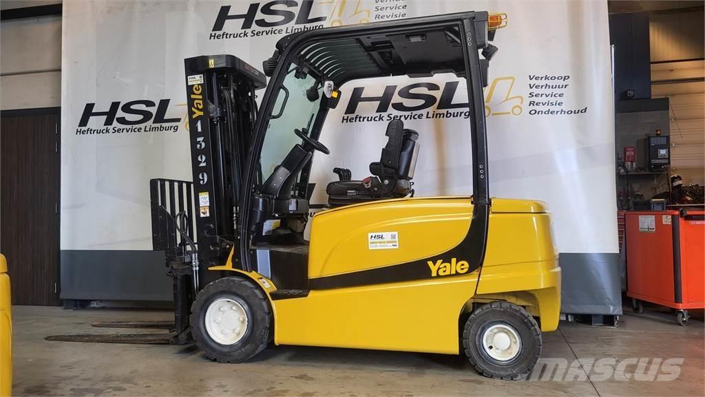 Yale ERP35VL E2145 Chariots élévateurs électriques