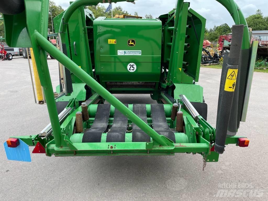 John Deere 744 H Presse à balle ronde