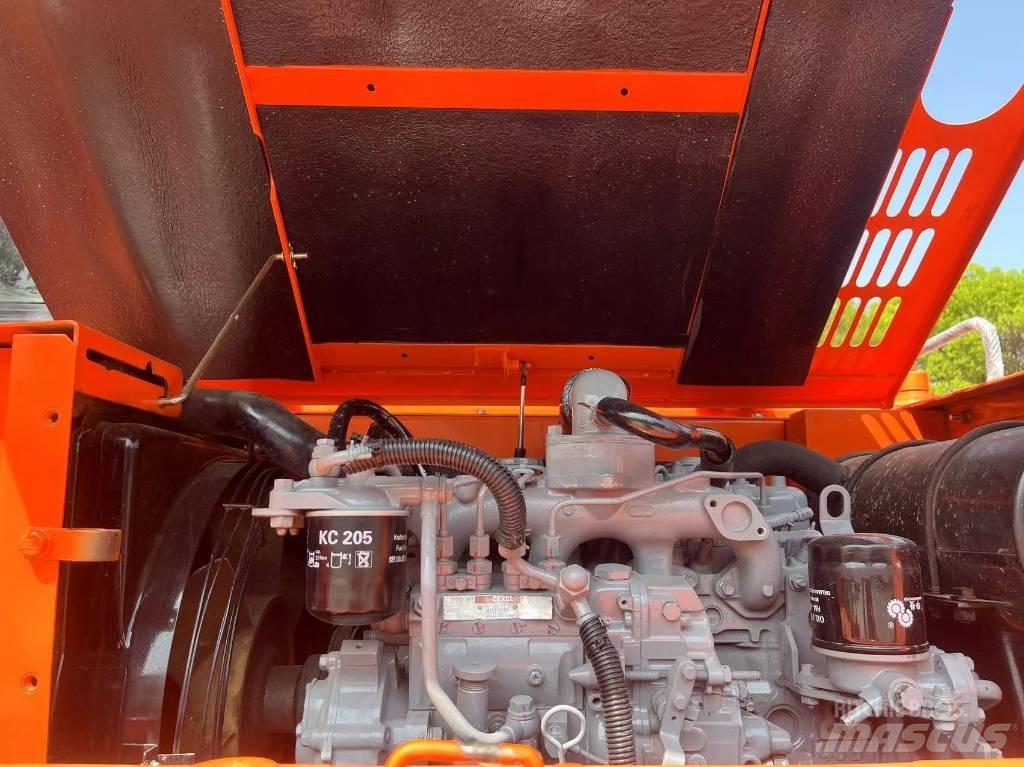 Hitachi ZX70 Pelle sur chenilles
