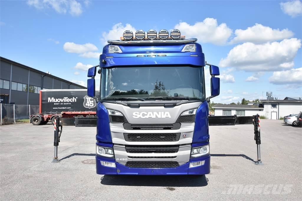 Scania G450 8X4 Camion plateau ridelle avec grue