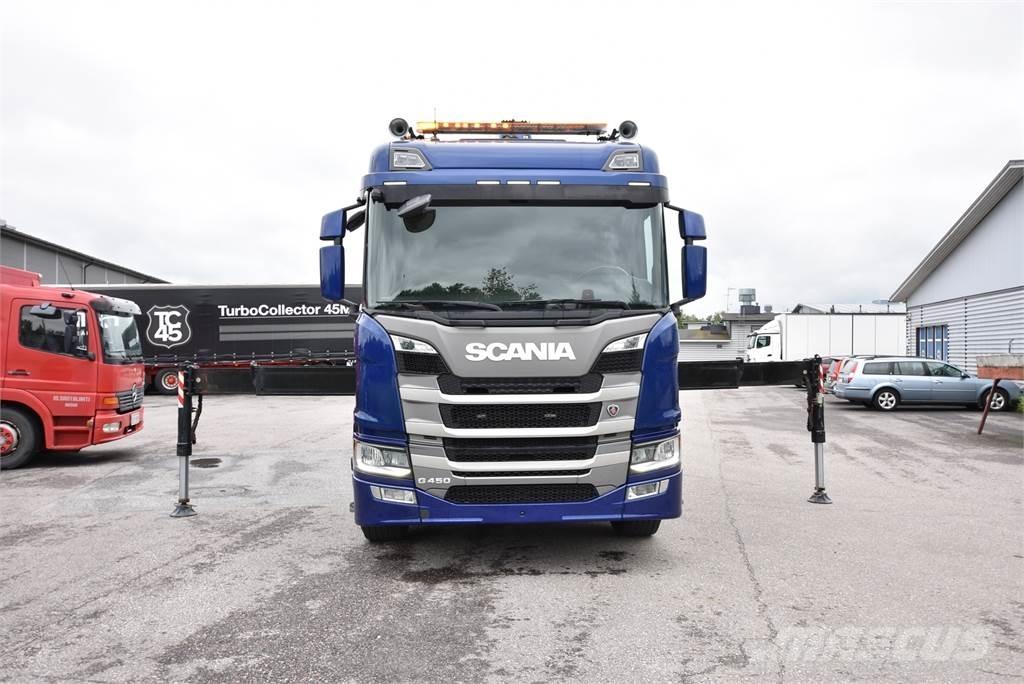 Scania G450 8X4 Camion plateau ridelle avec grue
