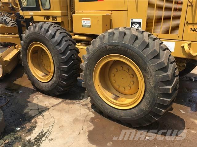 CAT 140 H Niveleuse
