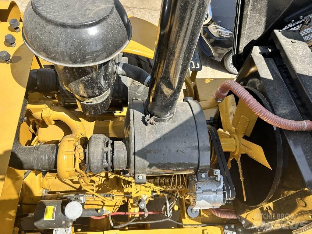 CAT 966 H Chargeuse sur pneus