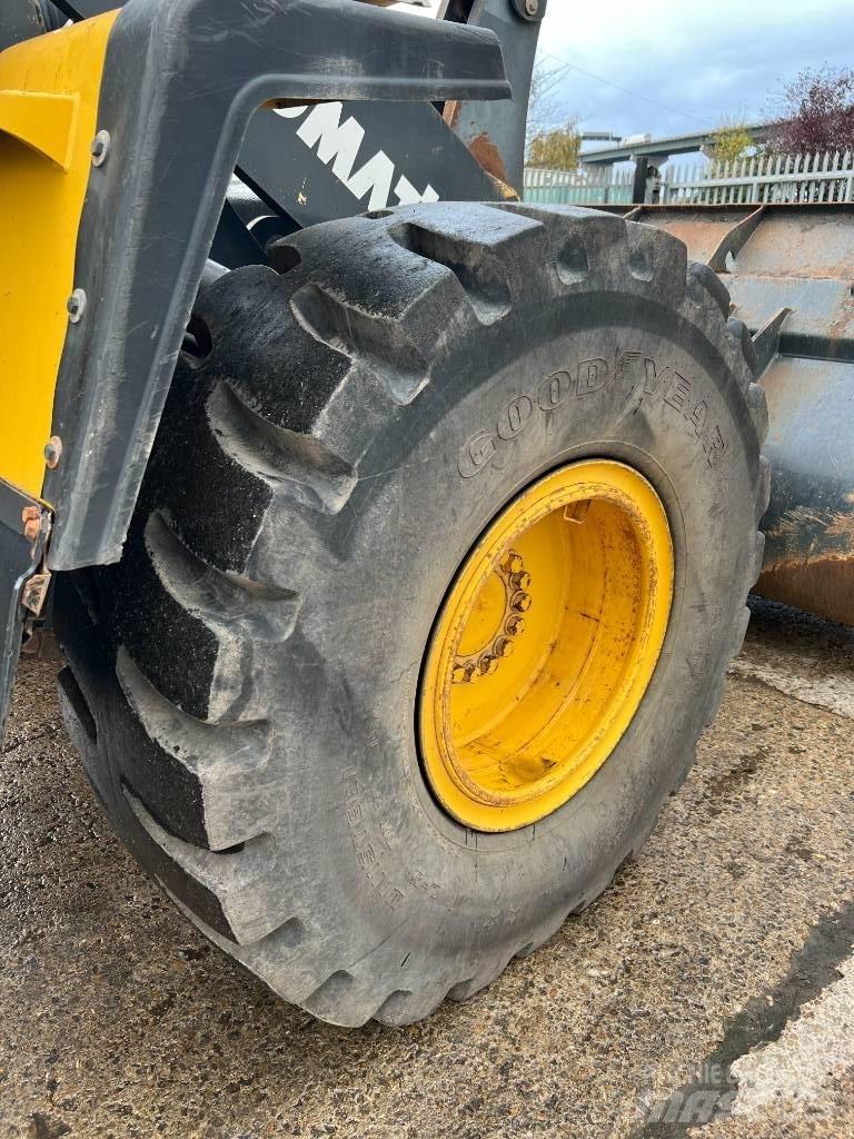 Komatsu WA320PZ-6 Chargeuse sur pneus