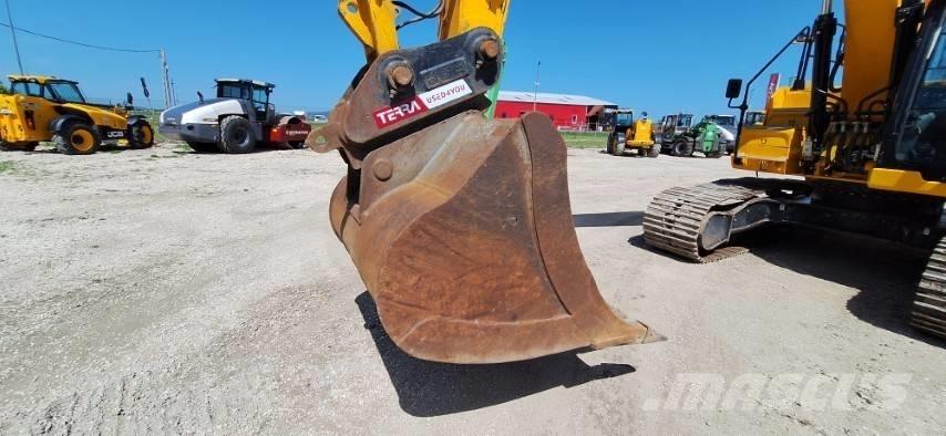 JCB 220X LC Pelle sur chenilles