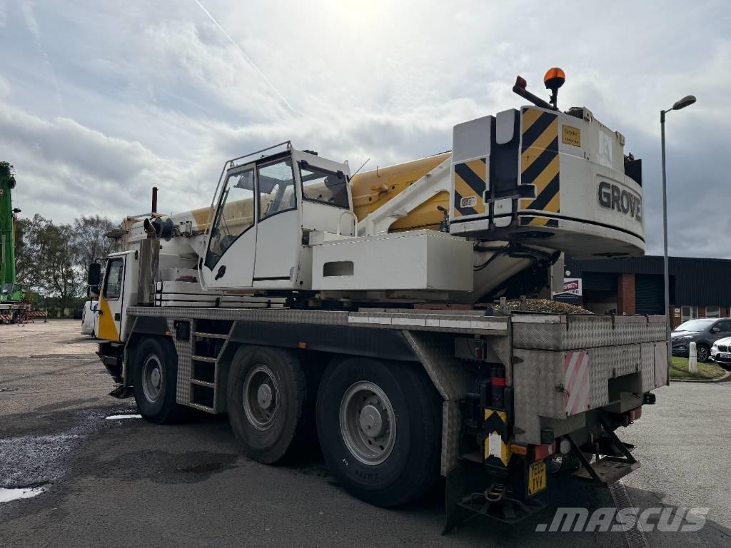 Grove GMK 3055 Grues tout terrain