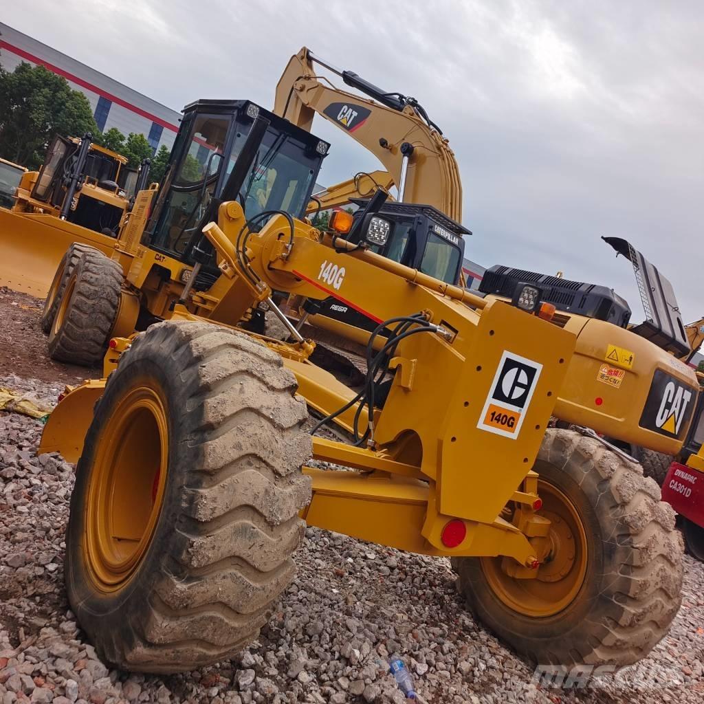 CAT 140 G Niveleuse