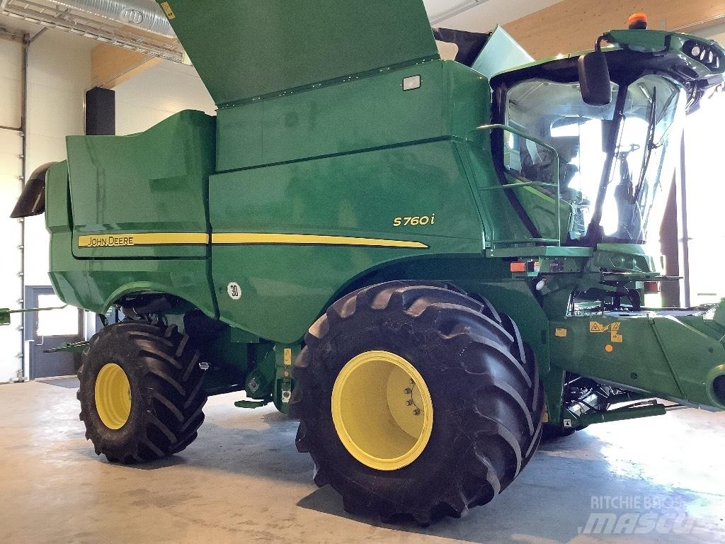 John Deere S760i Moissonneuse batteuse