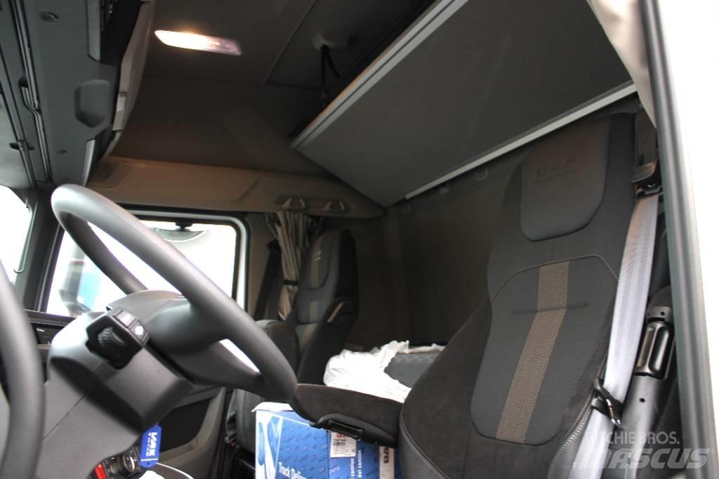 DAF XF530 FAS Camion porte container